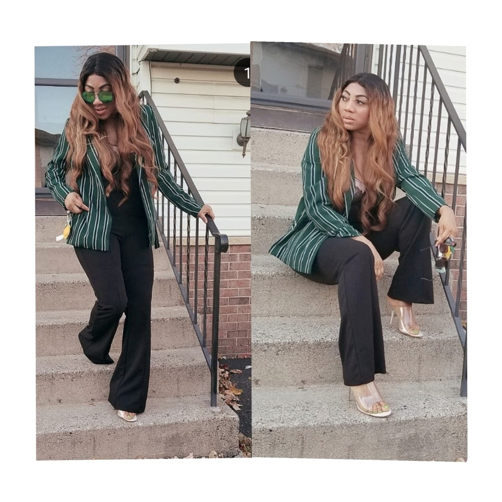 Meet your Posher, Laura